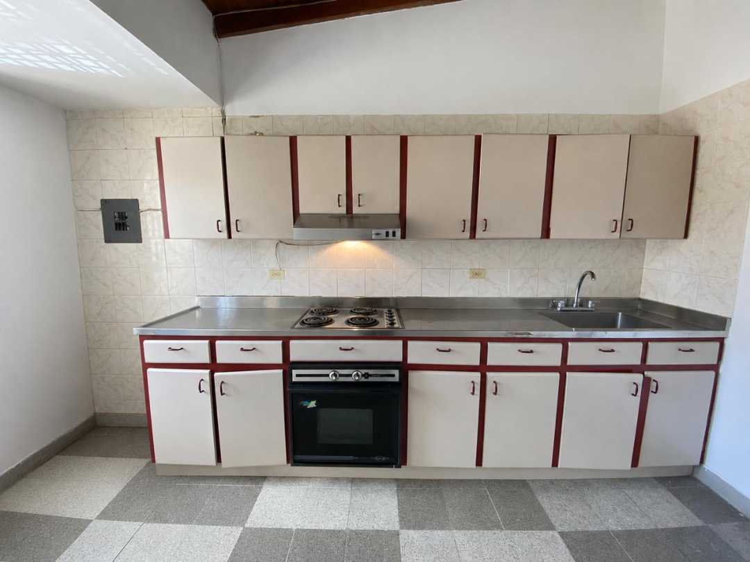 Arriendo casa simon Bolivar