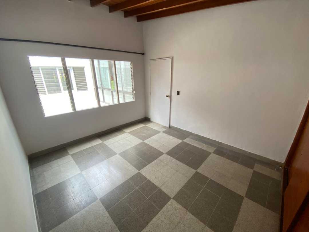 Arriendo casa simon Bolivar