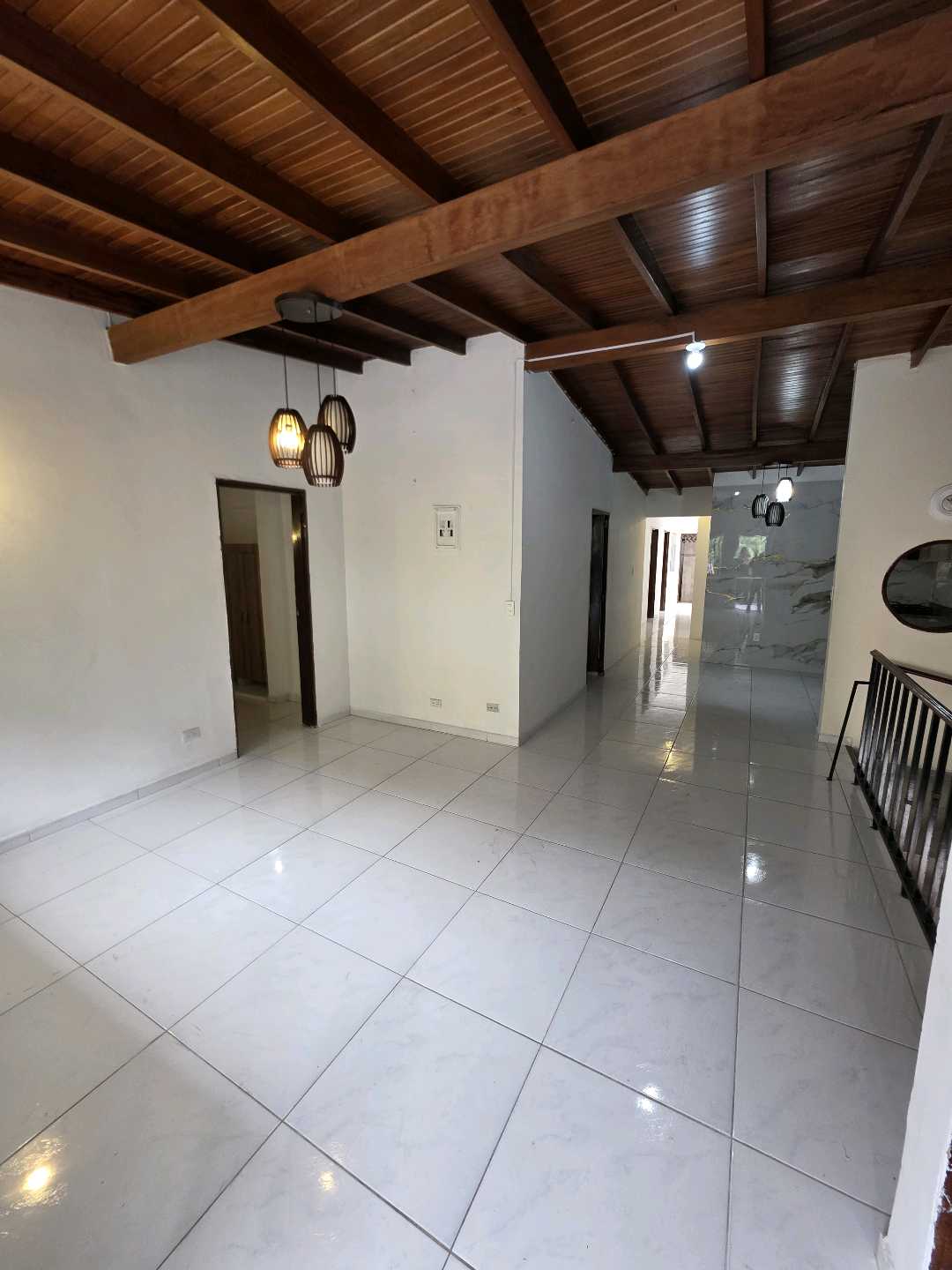Arriendo casa simon bolívar