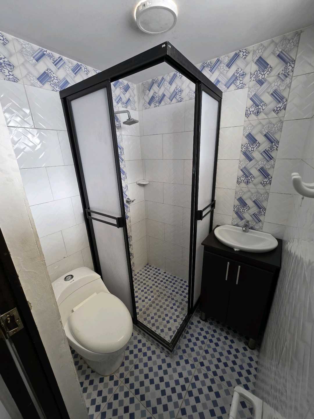 Arriendo casa simon bolívar