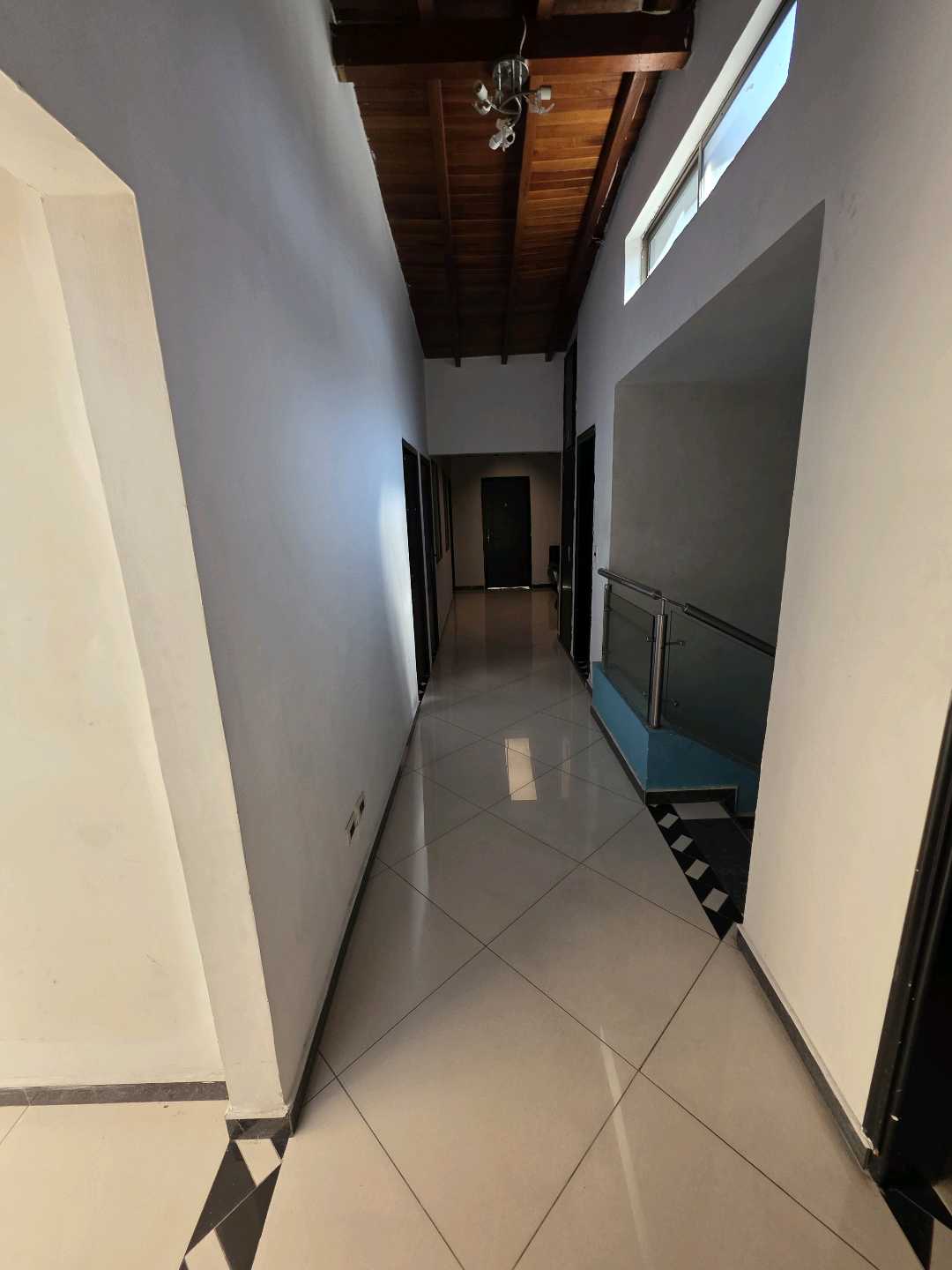 Arriendo casa SURAMERICANA