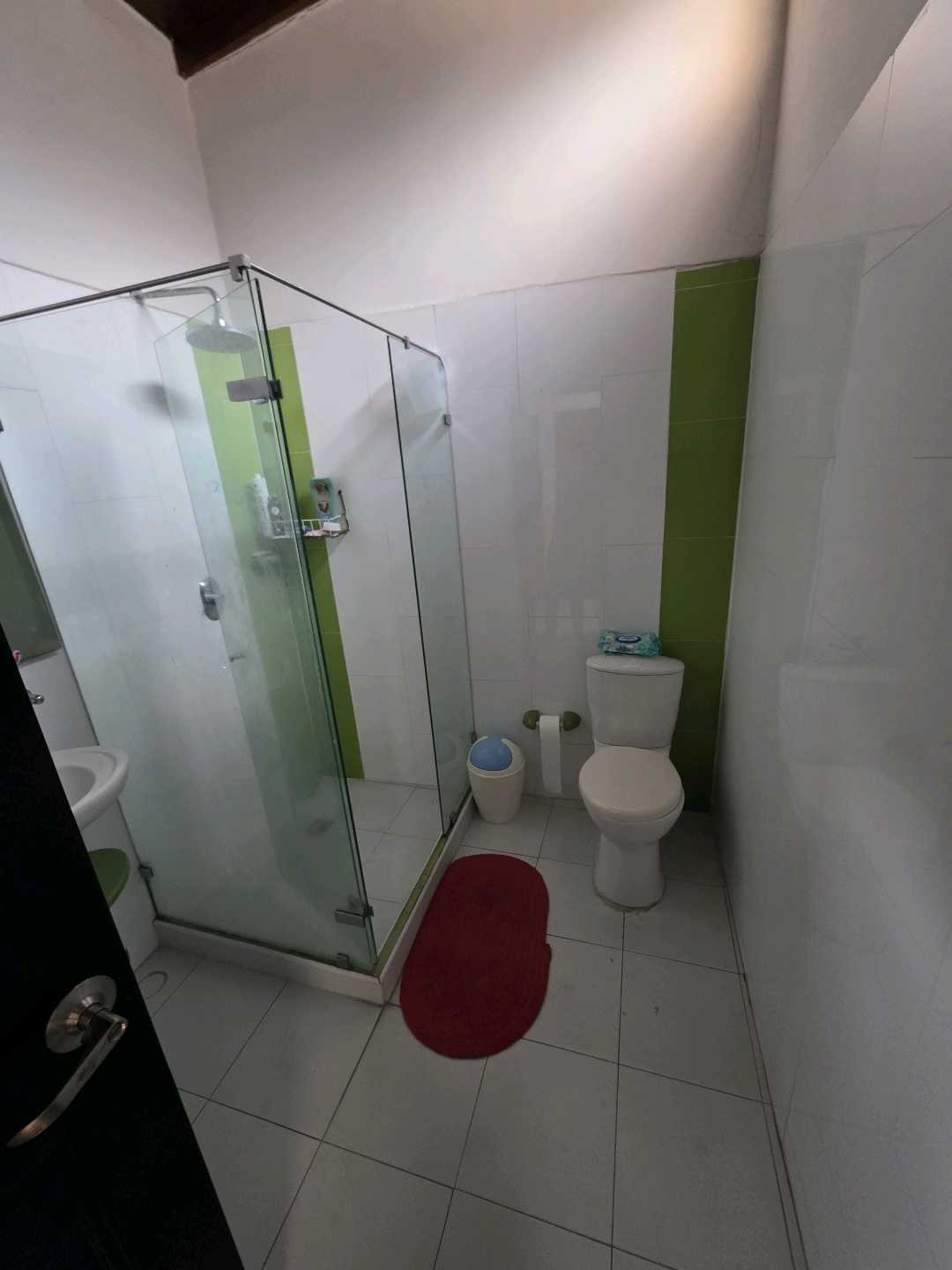 Arriendo casa SURAMERICANA