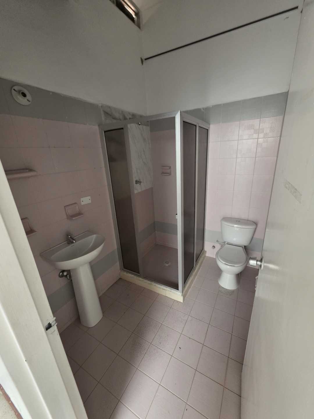 Arriendo casa velodromo
