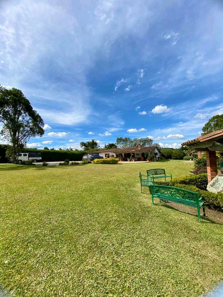 Arriendo finca en llano grande