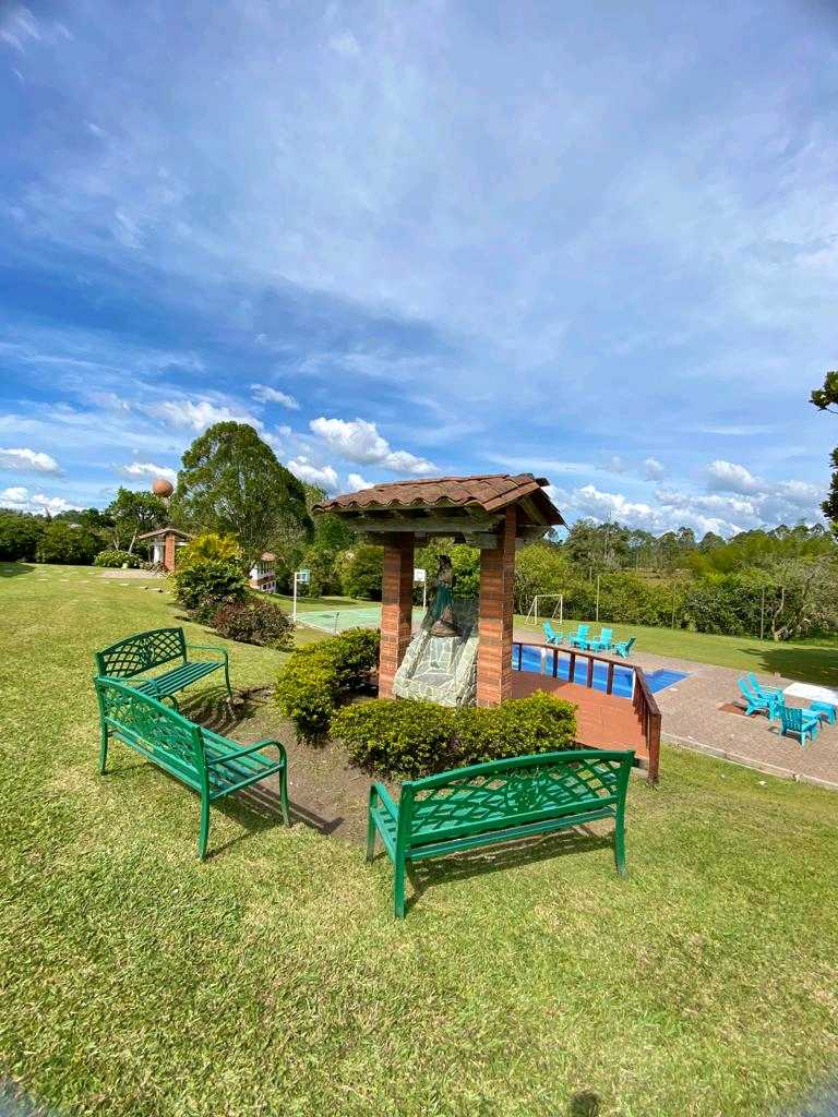 Arriendo finca en llano grande