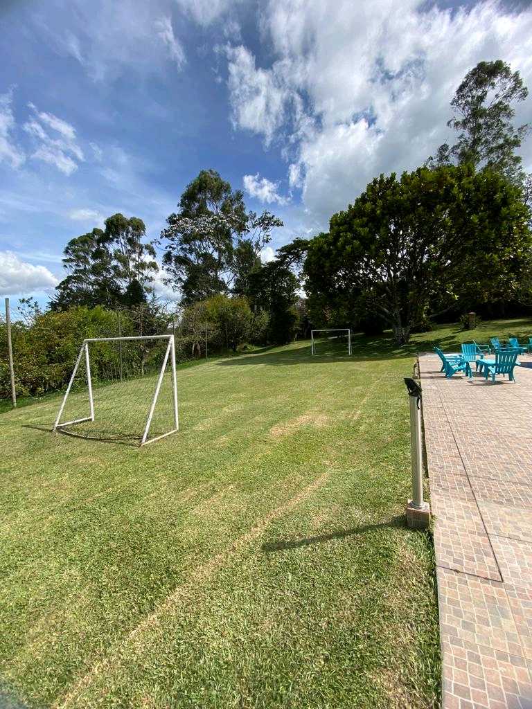 Arriendo finca en llano grande