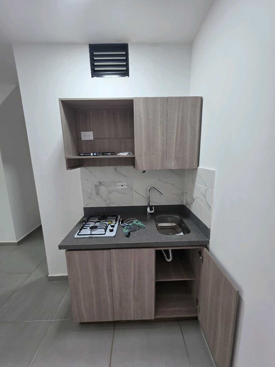 Arriendo local calasanz