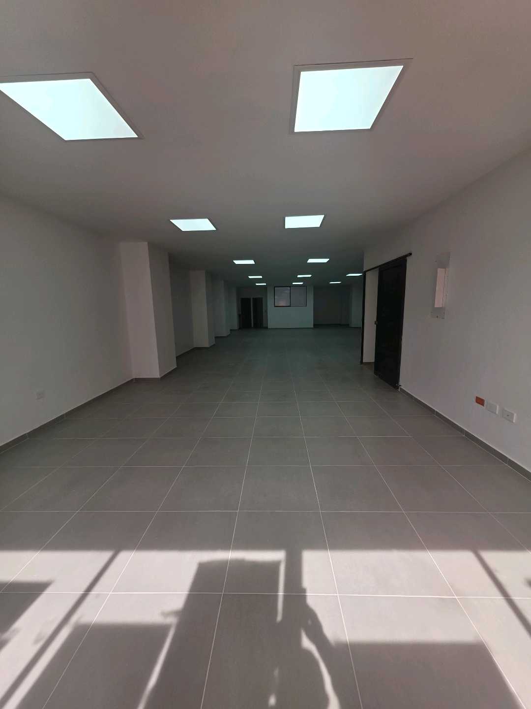 Arriendo local calasanz