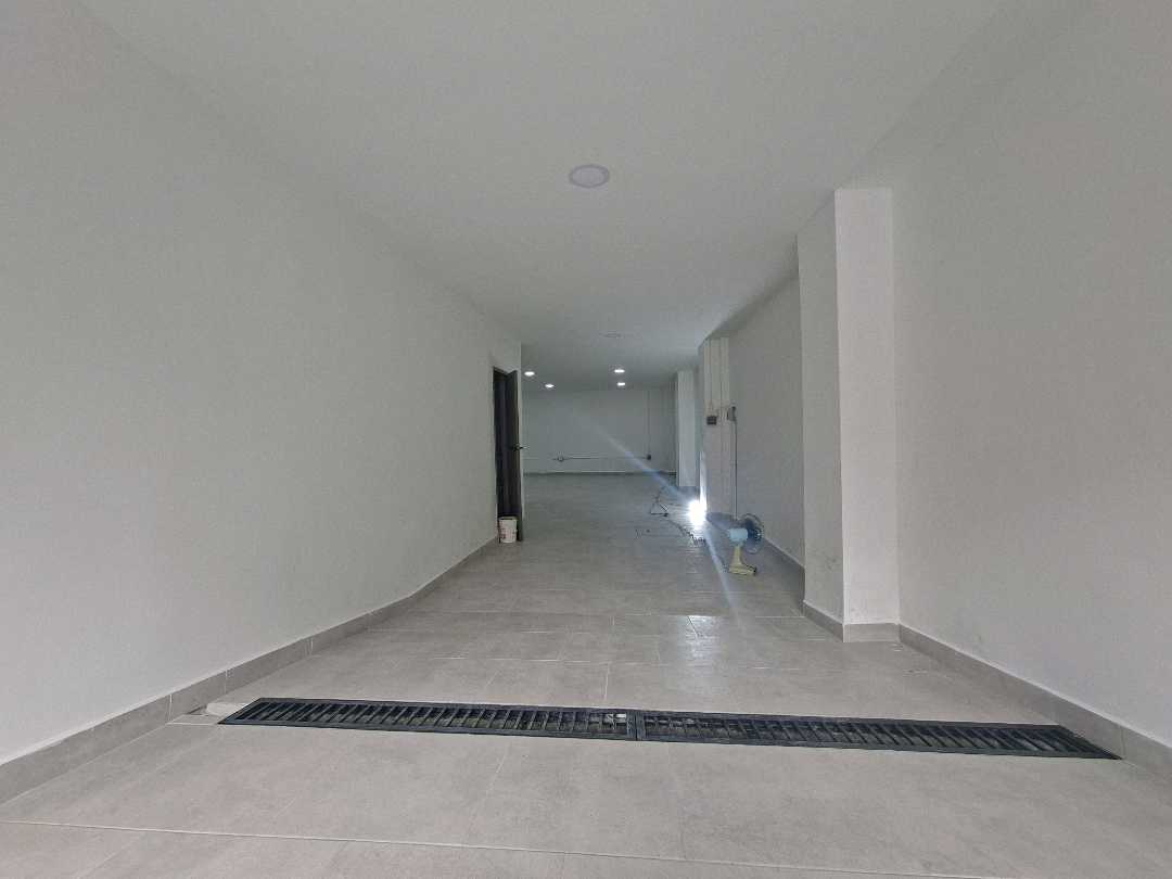 Arriendo local comercial Envigado la paz