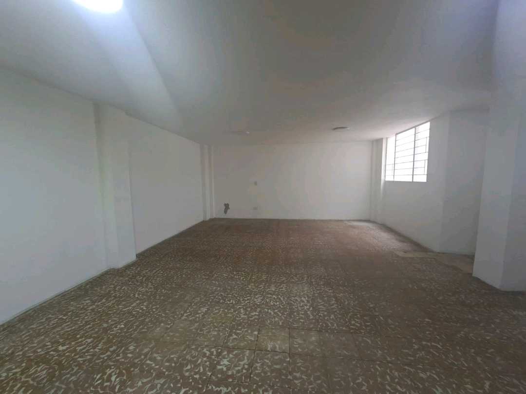 Arriendo local comercial Envigado cerca al parque 160mts