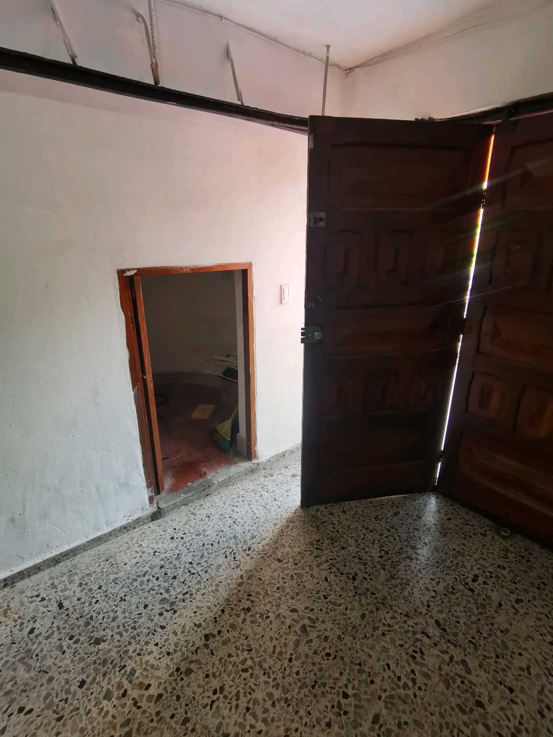 Arriendo local en belencito