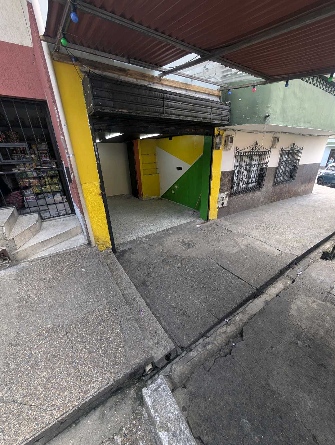 Arriendo local en el parque de la milagrosa