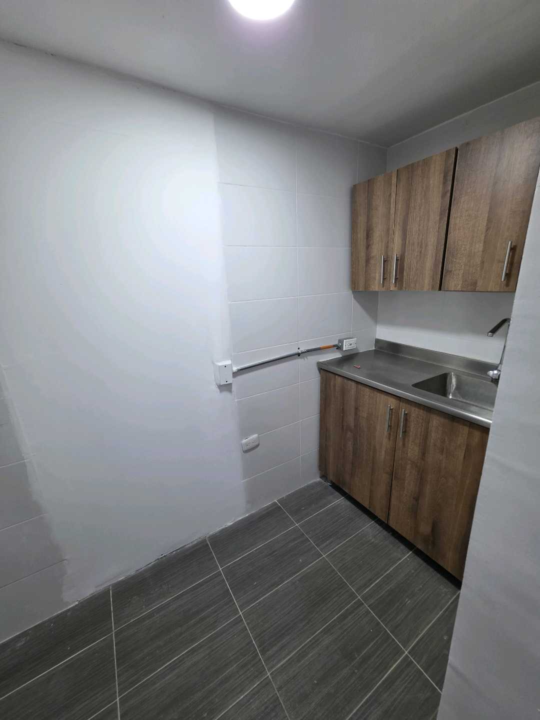 Arriendo local floresta