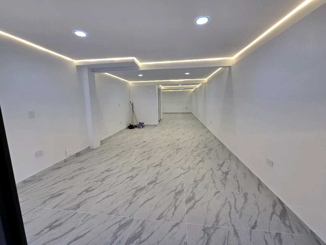 Arriendo local san javier