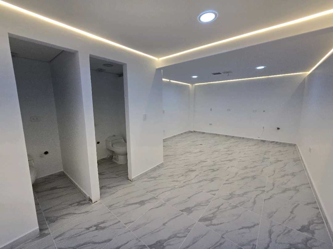 Arriendo local san javier