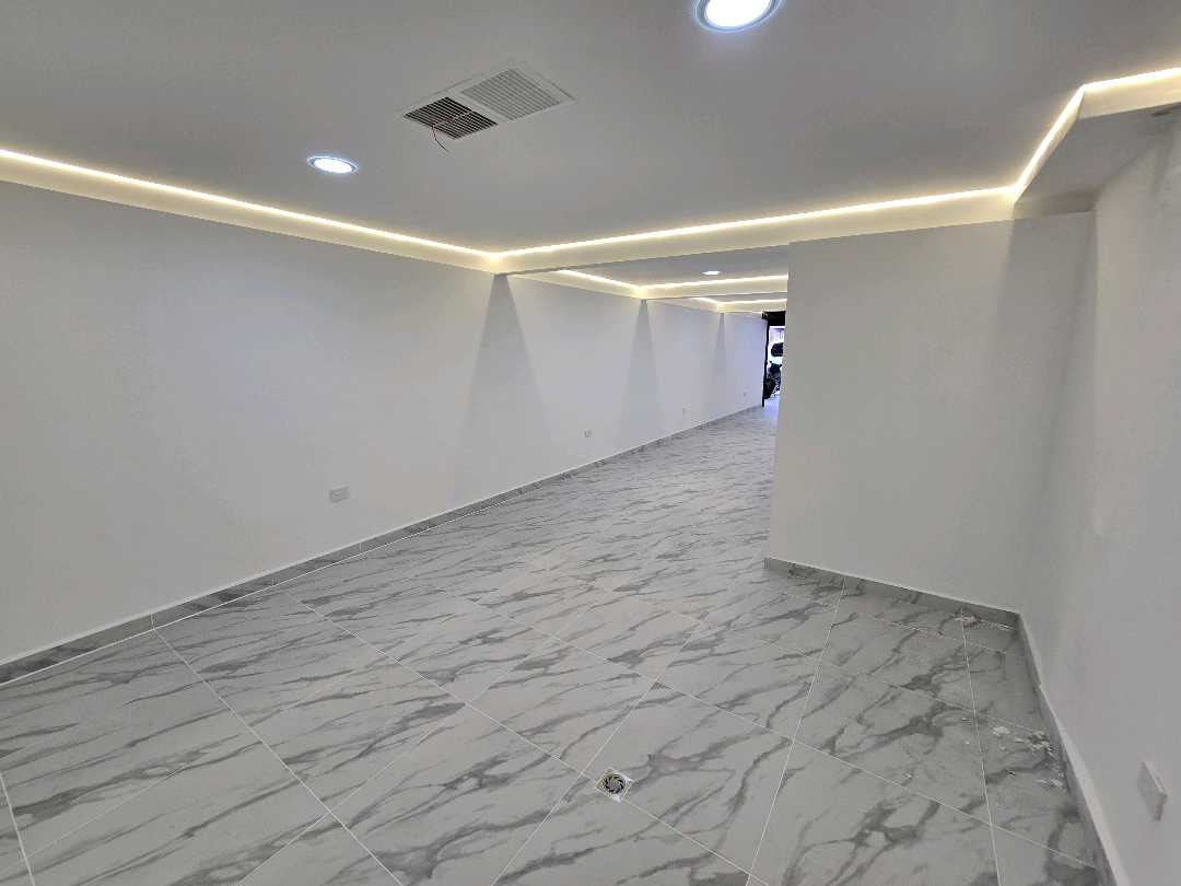 Arriendo local san javier