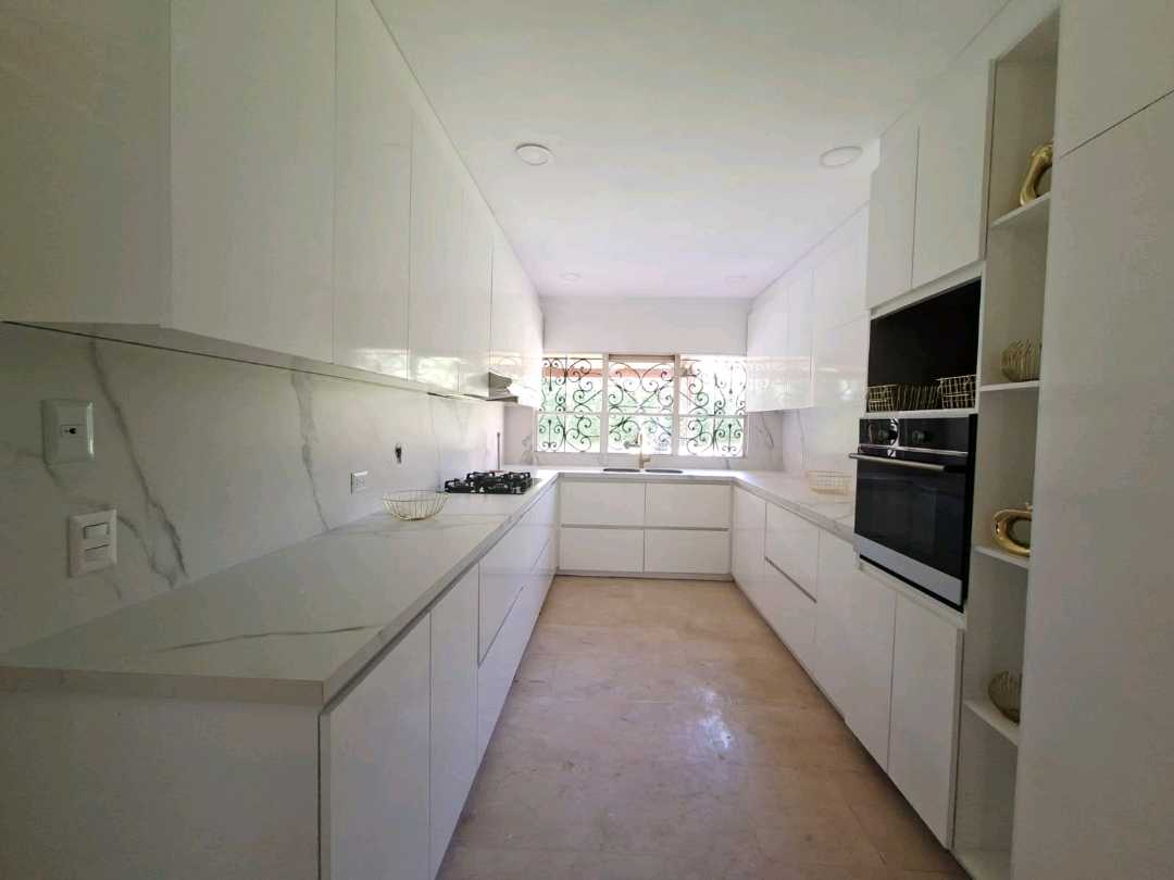 Arriendo mansión Poblado 17 cerca al tesoro