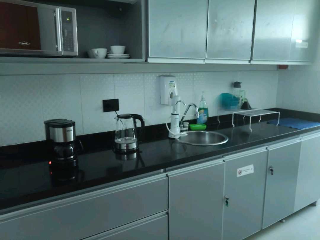 Arriendo oficina Milla de Oro Poblado