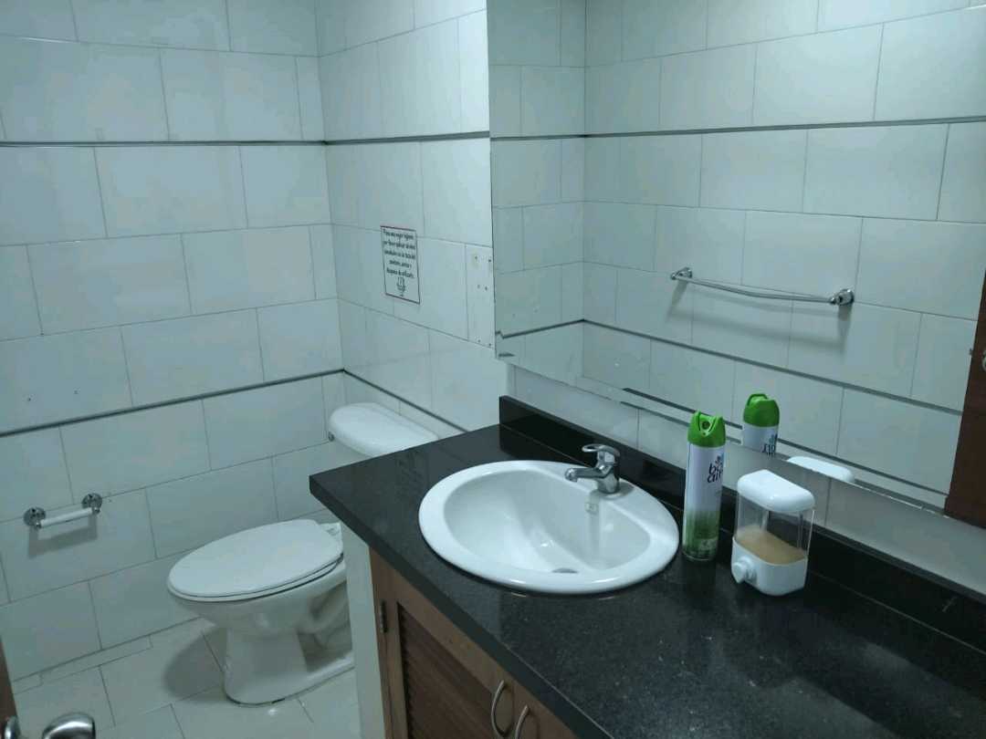 Arriendo oficina Milla de Oro Poblado