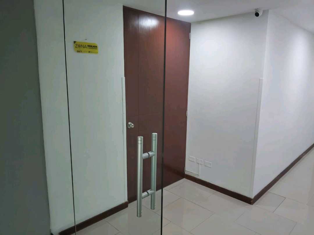 Arriendo oficina Milla de Oro Poblado