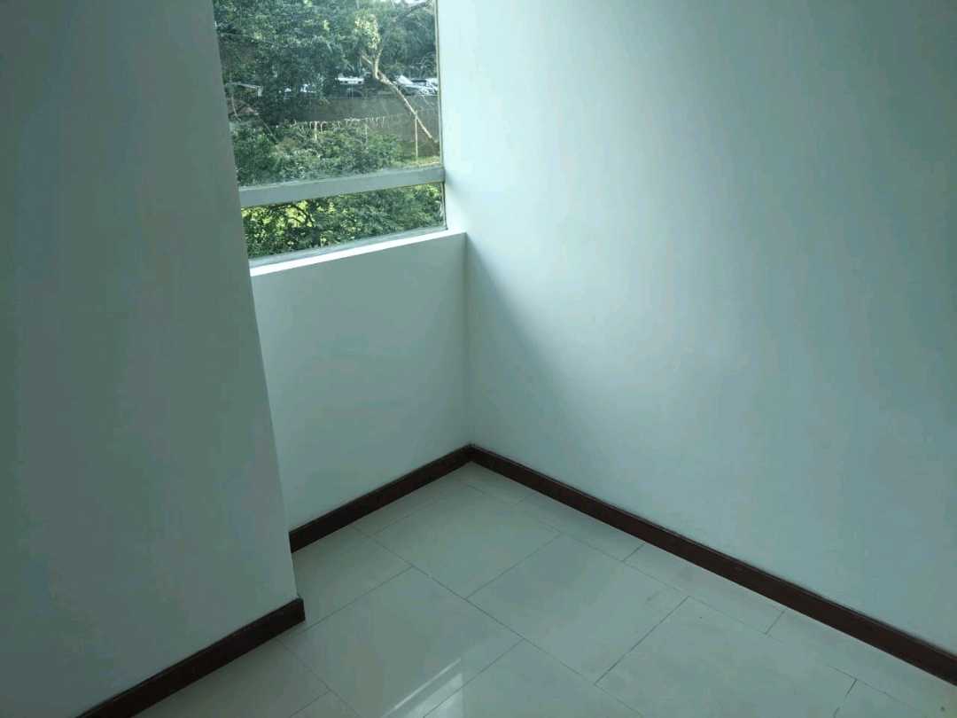 Arriendo oficina Milla de Oro Poblado