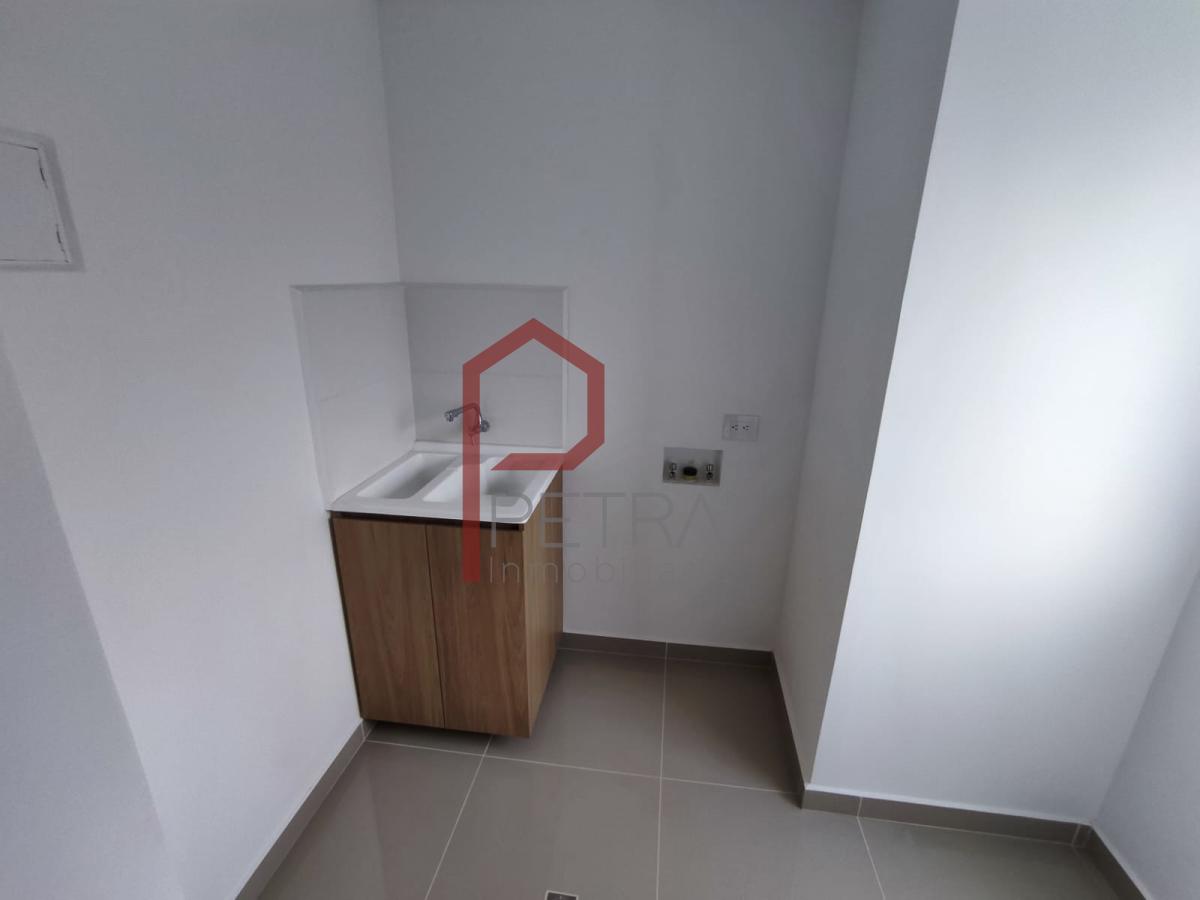 ARRIENDO PENT HOUSE PORTAL, ENVIGADO