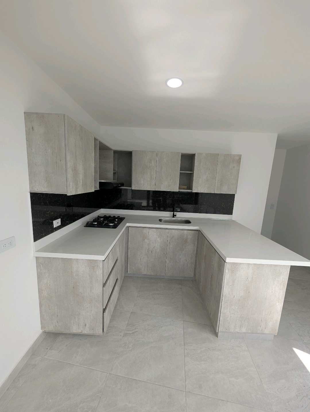 Arriendo penthouse en la america