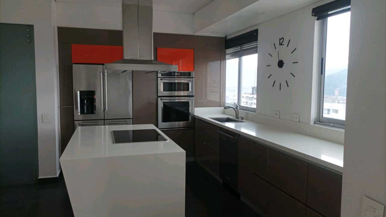 Arriendo penthouse sector envigado