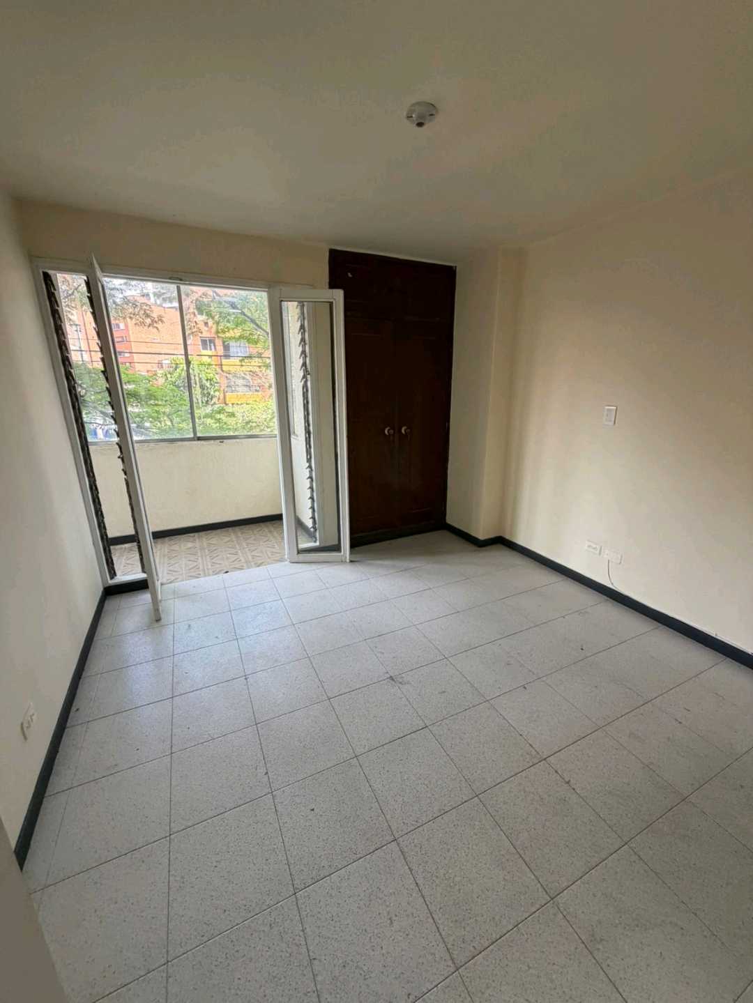 Arriendo  vendo  apartamento sector laureles