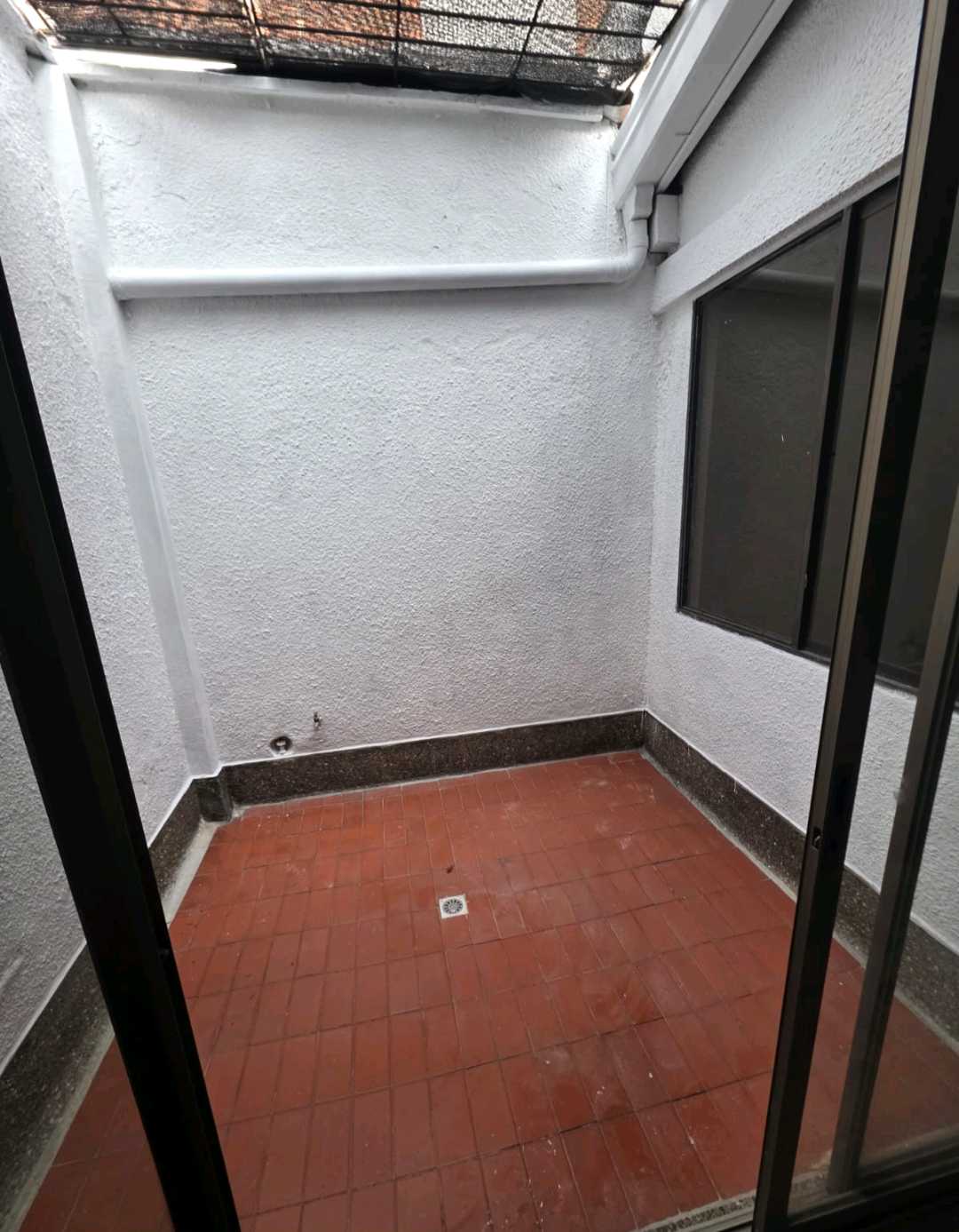 Arriendo casa comercial sector velodromo