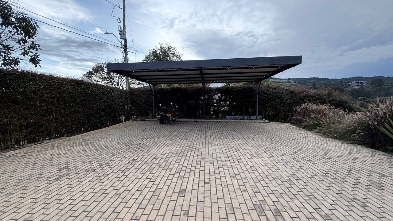 Casa a la venta en alto de palmas