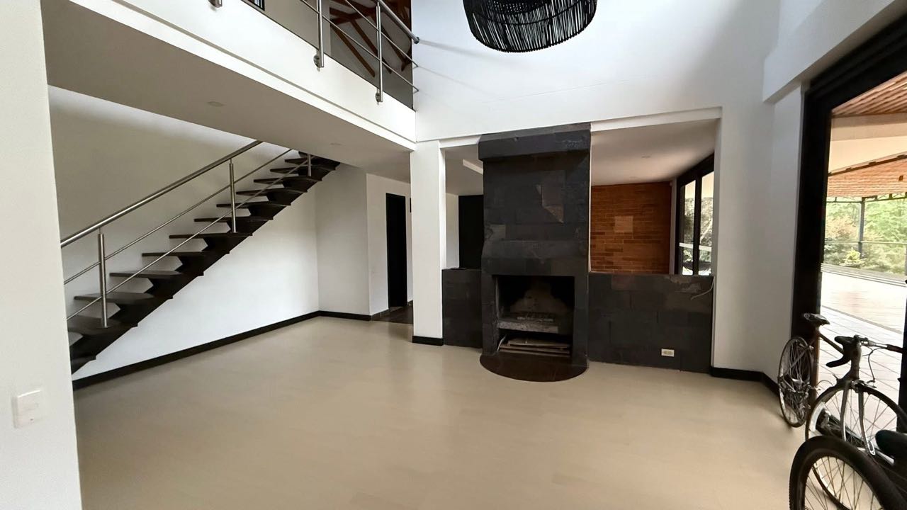 Casa a la venta en alto de palmas