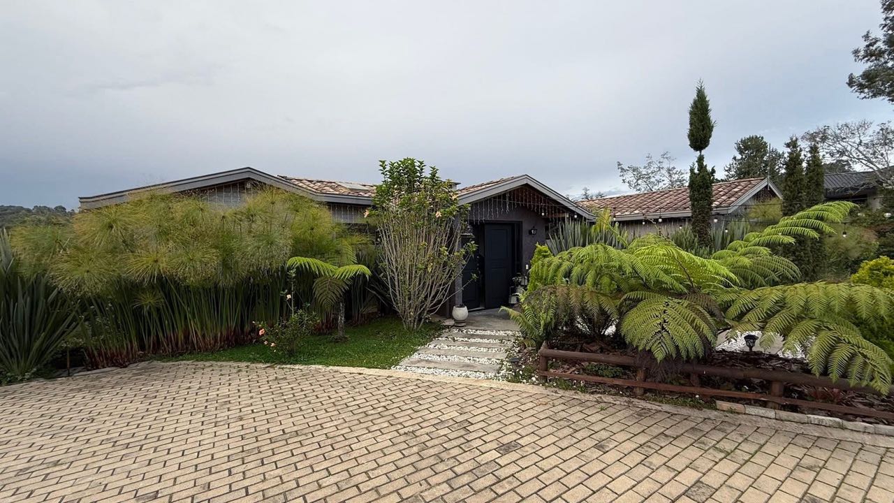 Casa a la venta en alto de palmas