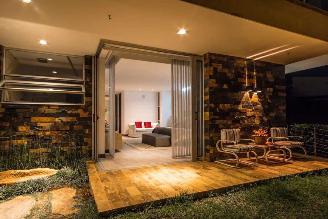 Casa a la venta Poblado La Calera CV1