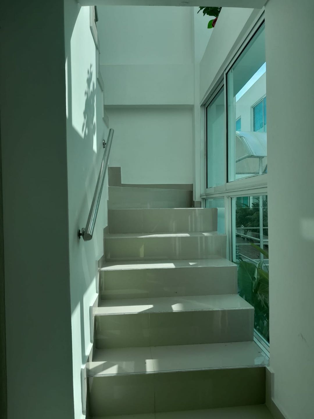 CASA AMOBLADA EN ARRIENDO EN CRESPO - CARTAGENA