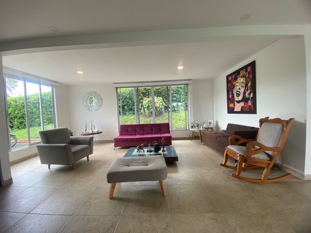 CASA CAMPESTRE EN CONDOMINIO SECTOR MORELIA PEREIRA BAJO DE PRECIO