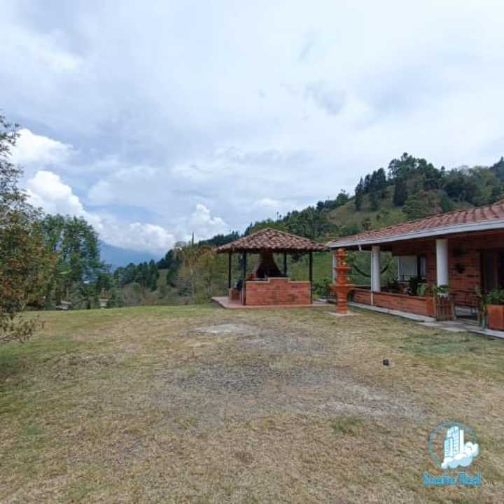 Foto 3 de Casa Campestre En La Estrella