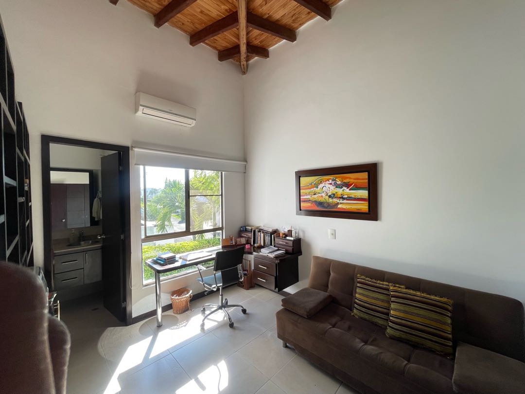 SE VENDE CAMPESTRE EN LA MORADA JAMUNDI