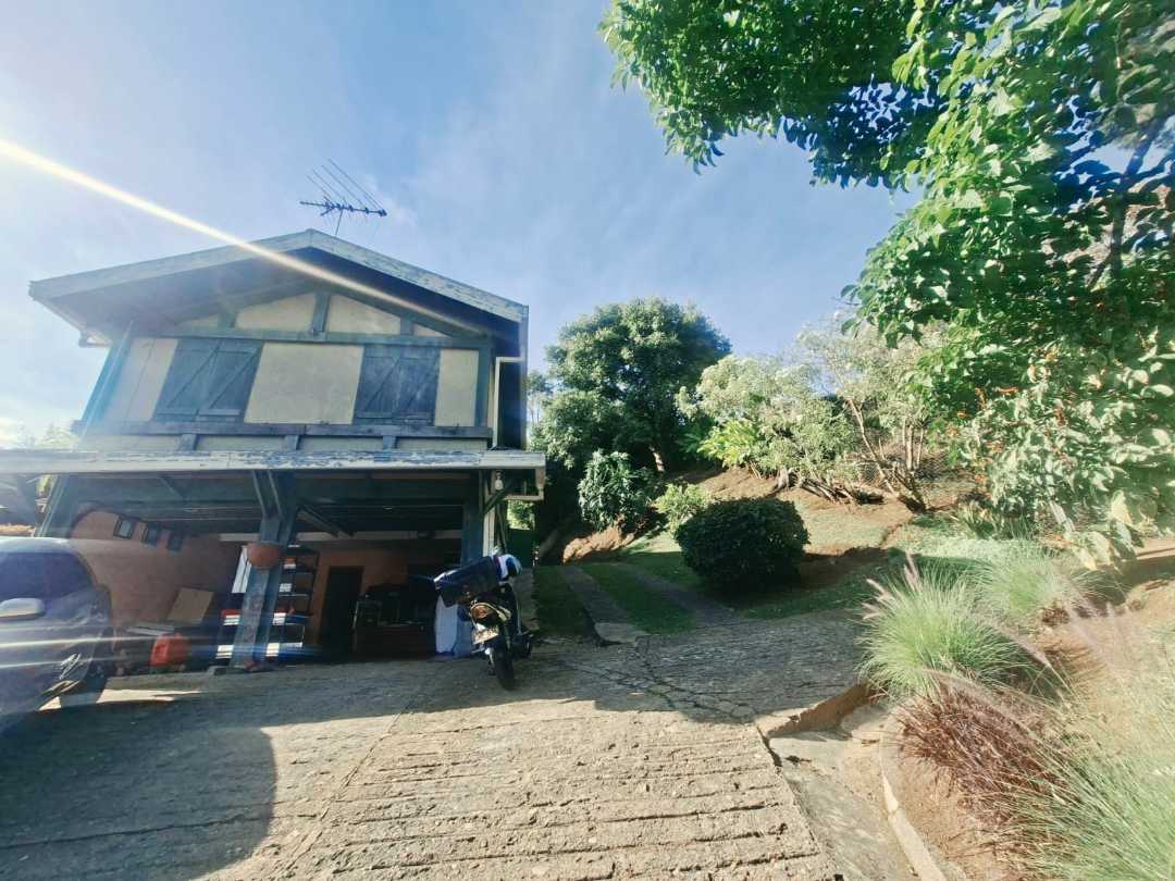 Casa campestre en las Palmas Poblado LP