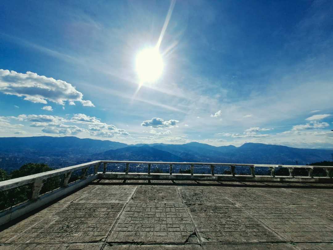 Casa campestre en las Palmas Poblado LP