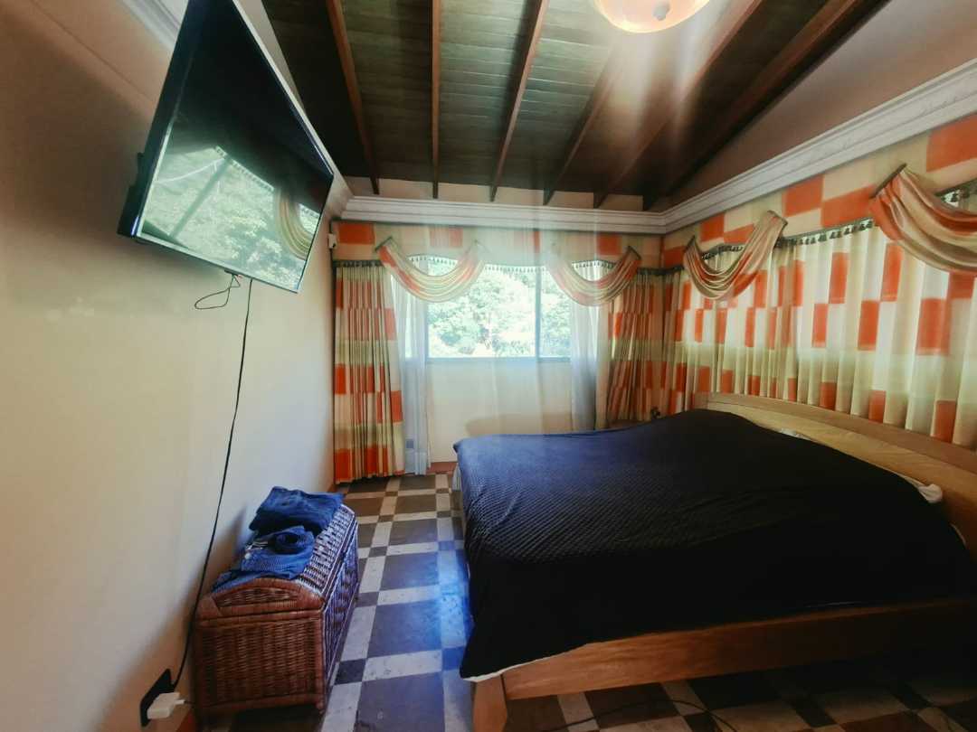 Casa campestre en las Palmas Poblado LP