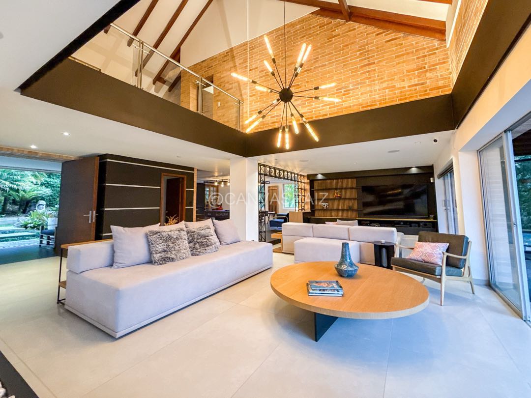 CASA CAMPESTRE EN VENTA EN EL SECTOR LOMA DEL CHOCHO