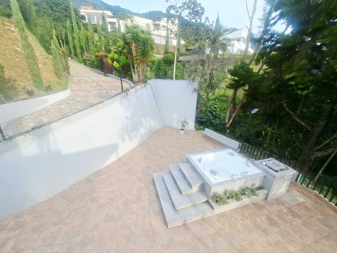 Casa campestre Palmas sector exclusivo alto valor PM