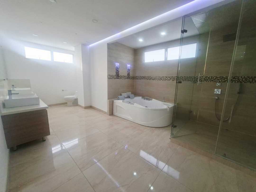 Casa campestre Palmas sector exclusivo alto valor PM