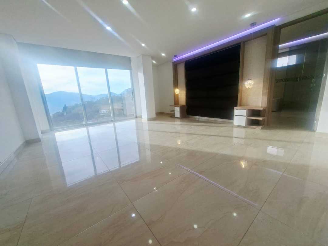 Casa campestre Palmas sector exclusivo alto valor PM