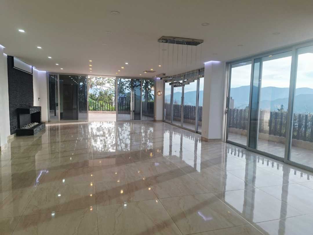 Casa campestre Palmas sector exclusivo alto valor PM