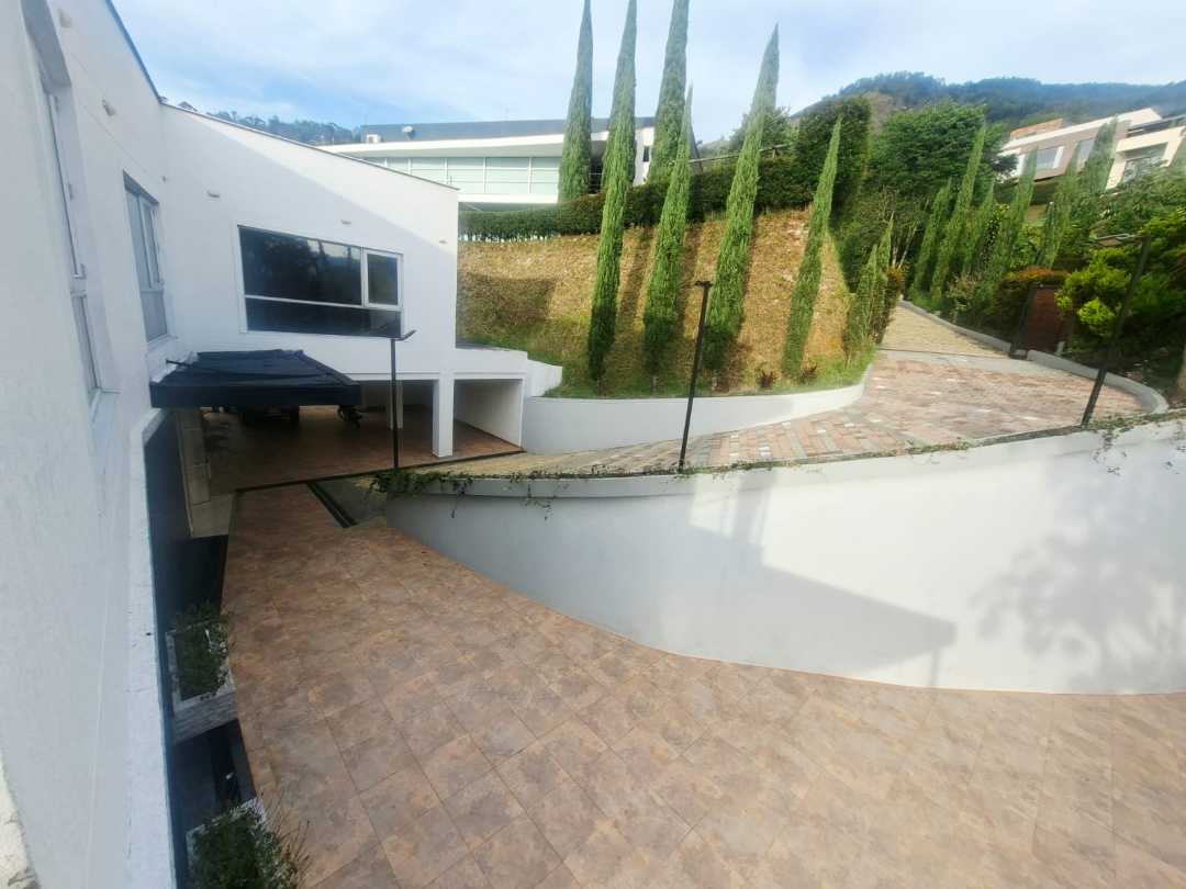 Casa campestre Palmas sector exclusivo alto valor PM