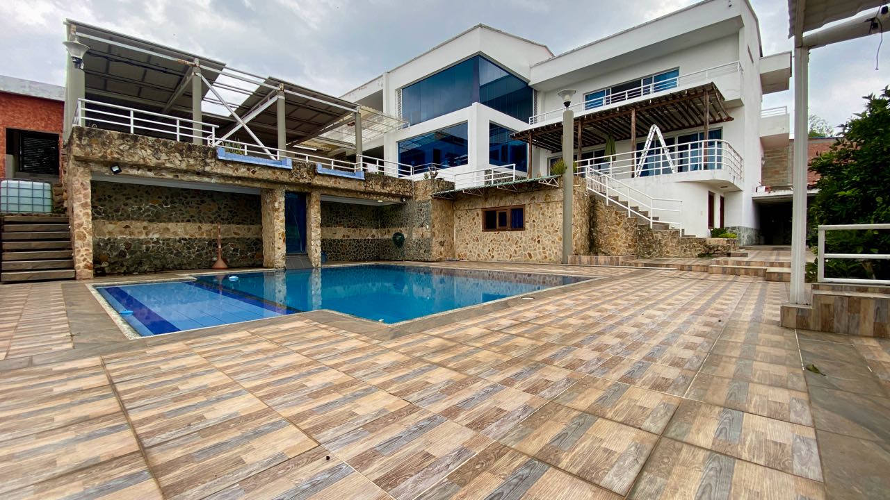 CASA CAMPESTRE - VENTA - LA TRINIDAD - CALI - SUR 