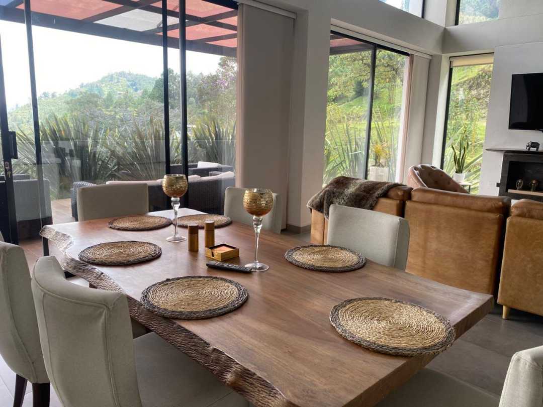 CASA AMOBLADA DE LUJO EN RENTA ENVIGADO SECTOR EL ESCOBERO  — foto 5 de 25