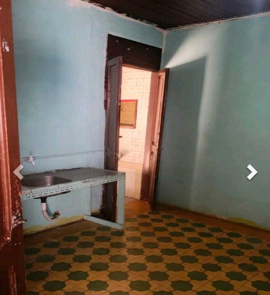 Casa Comercial con Local para Arriendo en Prado Centro